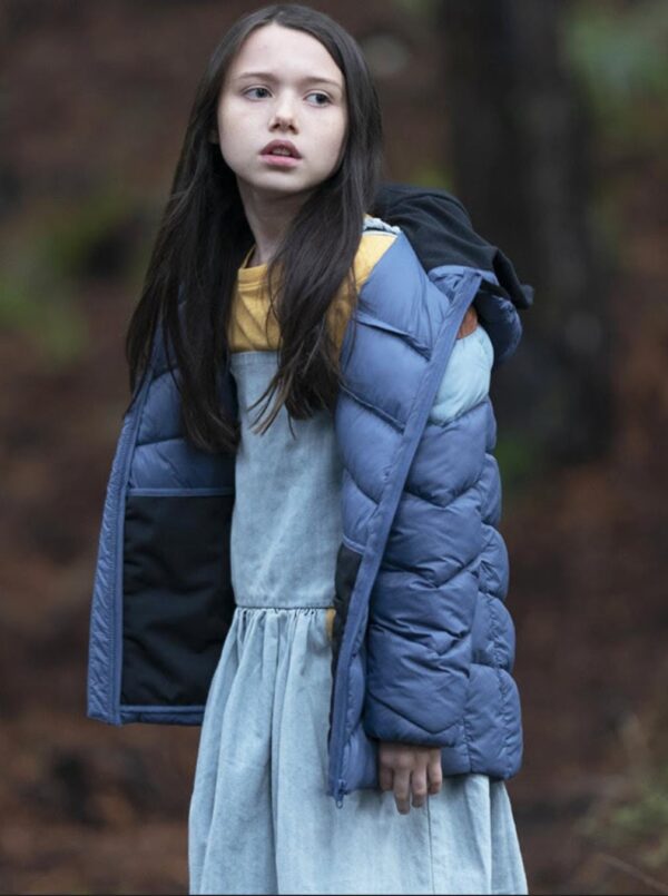 M3GAN VIOLET MCGRAW BLUE PUFFER PARACHUTE JACKET - Elevate Your Winter Style with Cady's Fashionable Ensemble